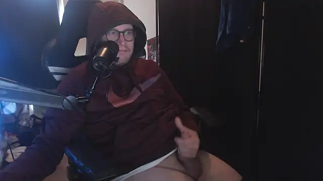 Snapshot of chicostick413 chatting on 11/24/25, 03:56 chicostick413 online show from 11/24/25, 03:56