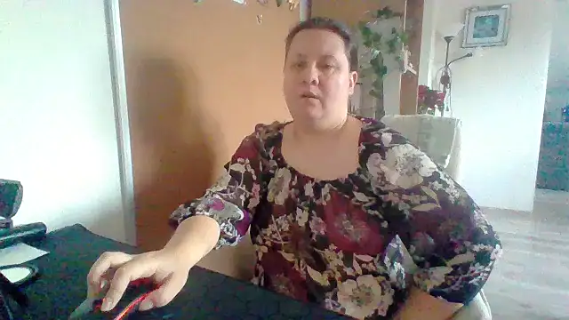ReifeVenna online show from 12/19/24, 08:02