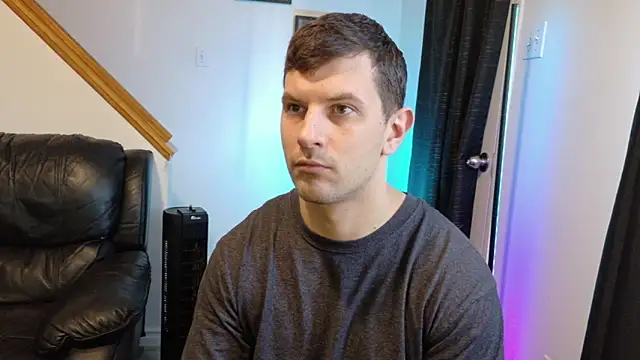 Snapshot of Thekodyy chatting on 11/22/25, 02:27 Thekodyy online show from 11/22/25, 02:27