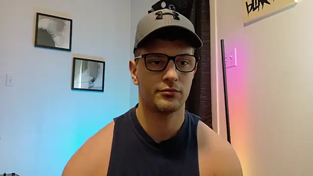 Snapshot of Thekodyy chatting on 11/29/25, 04:21 Thekodyy online show from 11/29/25, 04:21