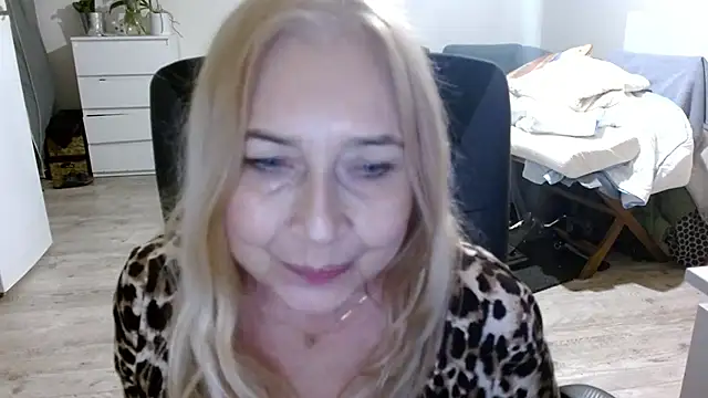 sofia xkiss online show from 01/26/25, 05:44