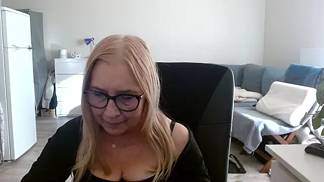 sofia xkiss online show from 03/16/25, 02:55