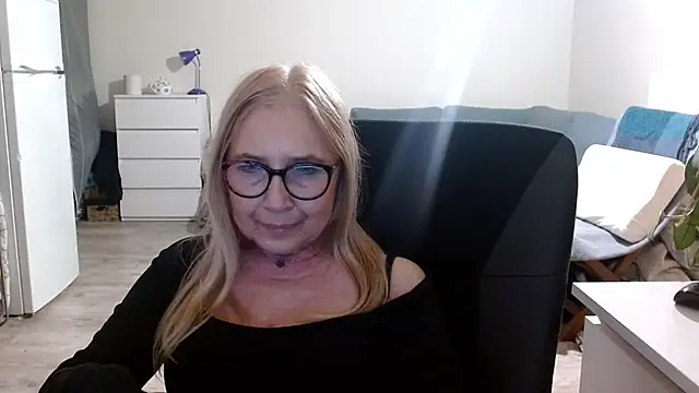 sofia xkiss online show from 03/16/25, 06:01