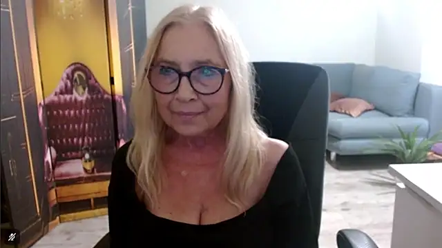 sofia xkiss online show from 10/06/25, 01:52