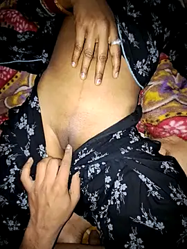 Its reena 009 online show from 02/19/25, 05:38