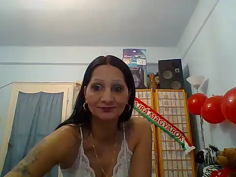 Andrikaa online show from 02/15/25, 09:38