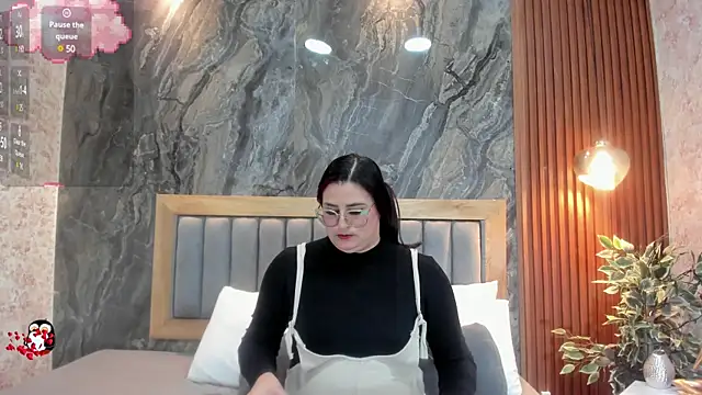 Snapshot of BellaPeers_ chatting on 03/07/25, 11:18 BellaPeers online show from 03/07/25, 11:18