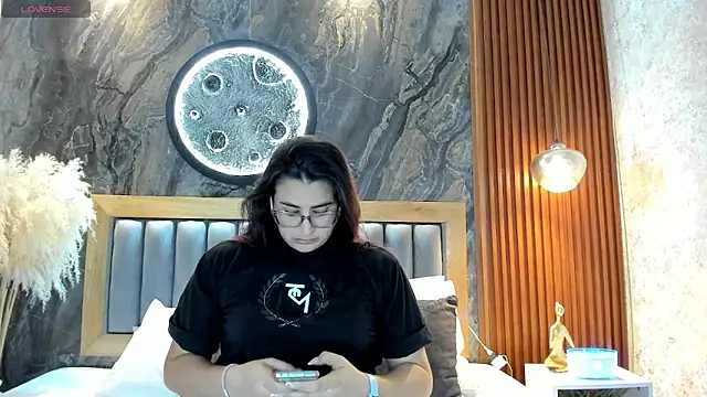 BellaPeers  online show from 05/21/26, 11:28