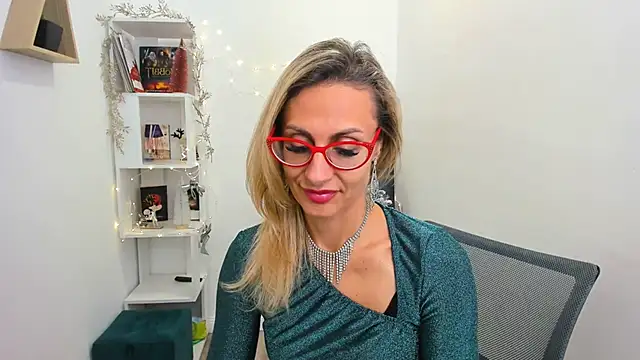 MuseOfStage online show from 12/20/24, 02:27