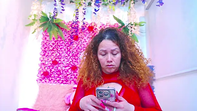 BLONDE SEXYHOT online show from 11/26/25, 07:37