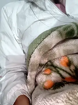 catreena online show from 12/04/25, 07:00