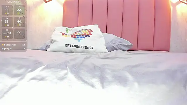 Snapshot of MAILYLOVE1 chatting on 02/24/25, 03:53 MAILYLOVE1 online show from 02/24/25, 03:53