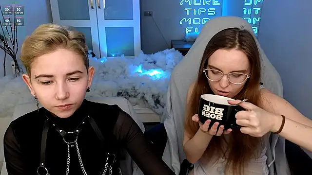 velvetvalkyries online show from 01/02/25, 01:51