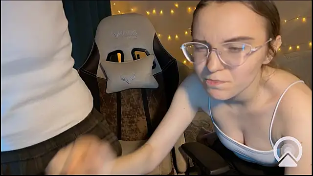 velvetvalkyries online show from 02/28/25, 06:20