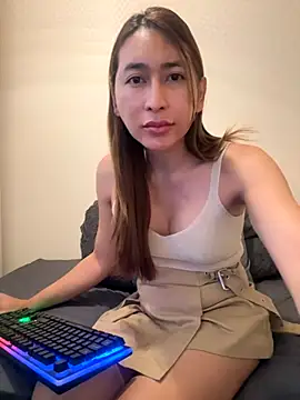 Snapshot of cieloadriano2024 chatting on 10/11/25, 12:04 cieloadriano2024 online show from 10/11/25, 12:04