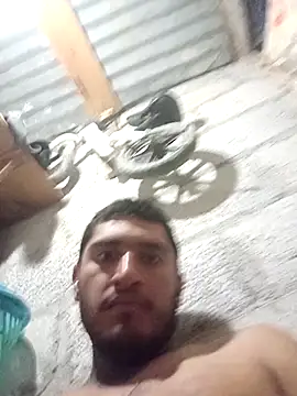 Snapshot of Monche1909 chatting on 12/18/25, 12:17 Monche1909 online show from 12/18/25, 12:17