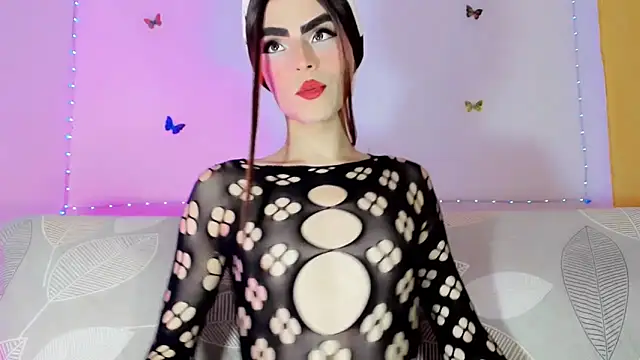TatiGil online show from 05/19/26, 08:04