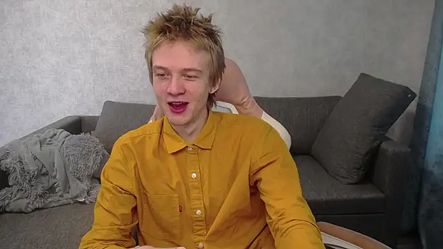 Snapshot of sweetserenity5 chatting on 03/04/25, 06:37 sweetserenity5 online show from 03/04/25, 06:37