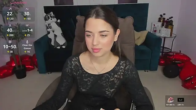 Snapshot of CharleneWoods chatting on 02/27/25, 10:48 CharleneWoods online show from 02/27/25, 10:48
