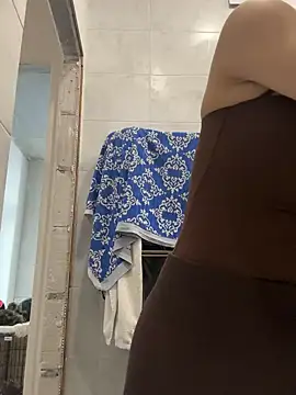 Snapshot of CharleneWoods chatting on 03/02/25, 05:44 CharleneWoods online show from 03/02/25, 05:44