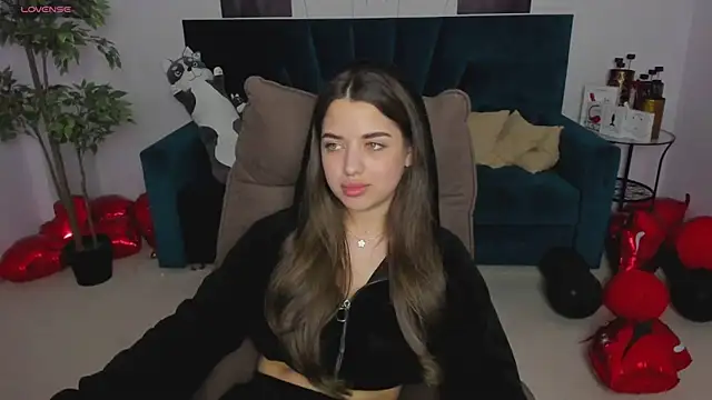 Snapshot of CharleneWoods chatting on 03/02/25, 11:50 CharleneWoods online show from 03/02/25, 11:50