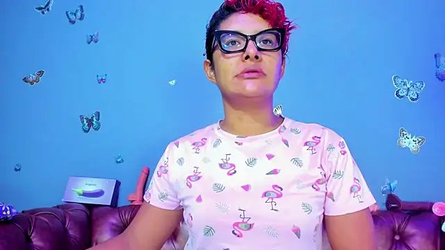 Kaira mosse online show from 05/15/26, 12:01