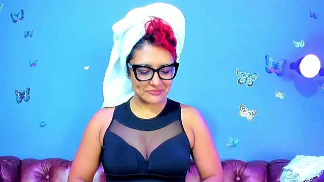 Kaira mosse online show from 05/22/26, 12:00