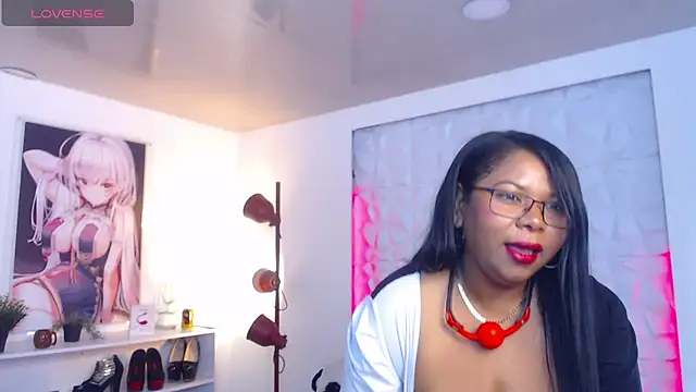 Keilathompson online show from 09/16/25, 11:22