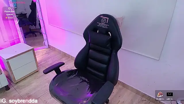 Brendda tay online show from 09/24/25, 03:10