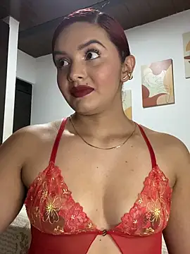 Melanyprada online show from 10/14/25, 03:51