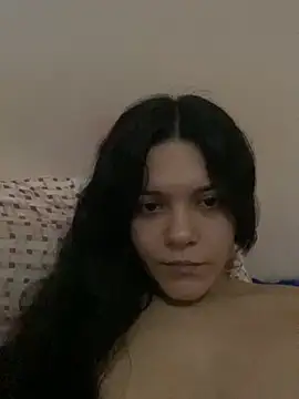 Snapshot of BranquinhaRj177 chatting on 10/21/25, 05:30 BranquinhaRj177 online show from 10/21/25, 05:30