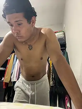 Brencuz online show from 09/22/25, 02:57