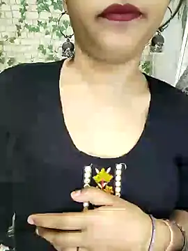 Snapshot of Dirty_couple_11 chatting on 12/10/24, 01:00 Dirty couple 11 online show from 12/10/24, 01:00