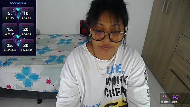 Snapshot of miajoseph_ chatting on 09/29/25, 03:55 miajoseph online show from 09/29/25, 03:55