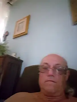 gianbragallini online show from 07/11/26, 04:21