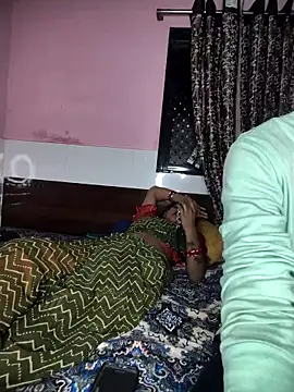 Snapshot of Shivani_Mumbai85 chatting on 10/02/25, 05:20 Shivani Mumbai85 online show from 10/02/25, 05:20