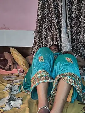 Snapshot of Shivani_Mumbai85 chatting on 10/20/25, 06:08 Shivani Mumbai85 online show from 10/20/25, 06:08