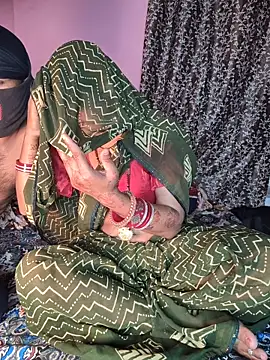 Snapshot of Shivani_Mumbai85 chatting on 10/30/25, 05:35 Shivani Mumbai85 online show from 10/30/25, 05:35