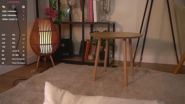 MiaBanger online show from 07/28/26, 07:39