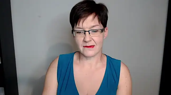 Snapshot of Sofie69Velvet chatting on 12/05/24, 05:39 Sofie69Velvet online show from 12/05/24, 05:39