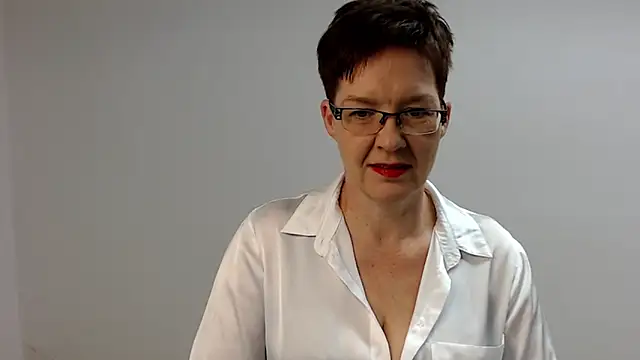 Snapshot of Sofie69Velvet chatting on 02/14/25, 03:47 Sofie69Velvet online show from 02/14/25, 03:47