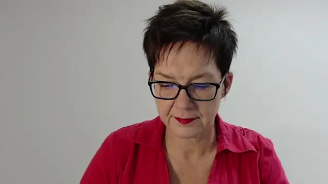 Snapshot of Sofie69Velvet chatting on 09/13/25, 05:51 Sofie69Velvet online show from 09/13/25, 05:51