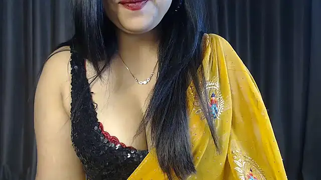 Snapshot of _Kamakshi chatting on 11/06/25, 06:20 Kamakshi online show from 11/06/25, 06:20