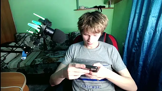 fameboyboo online show from 11/23/25, 03:23