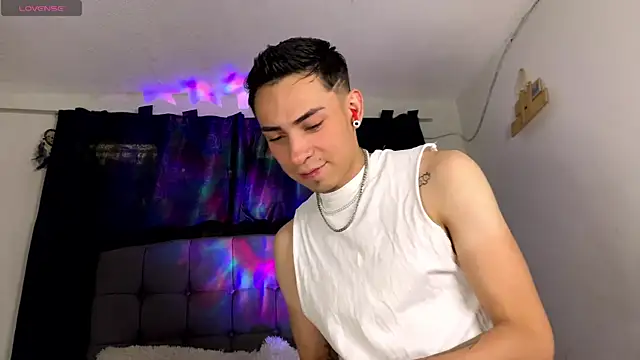Snapshot of liam_l1 chatting on 02/07/25, 02:04 liam l1 online show from 02/07/25, 02:04
