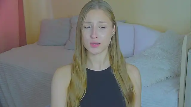 BritneyCruze online show from 09/14/25, 08:02