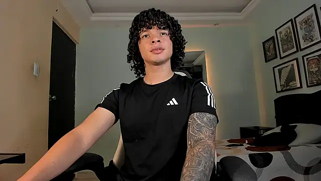 soy ian  online show from 07/25/26, 03:37
