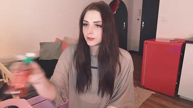 ce leste   online show from 11/17/25, 05:08