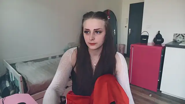 Snapshot of ce_leste__ chatting on 01/12/26, 11:15 ce leste online show from 01/12/26, 11:15