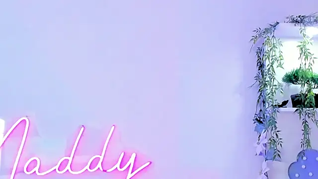 Snapshot of MaddyParisi chatting on 03/15/25, 11:06 MaddyParisi online show from 03/15/25, 11:06